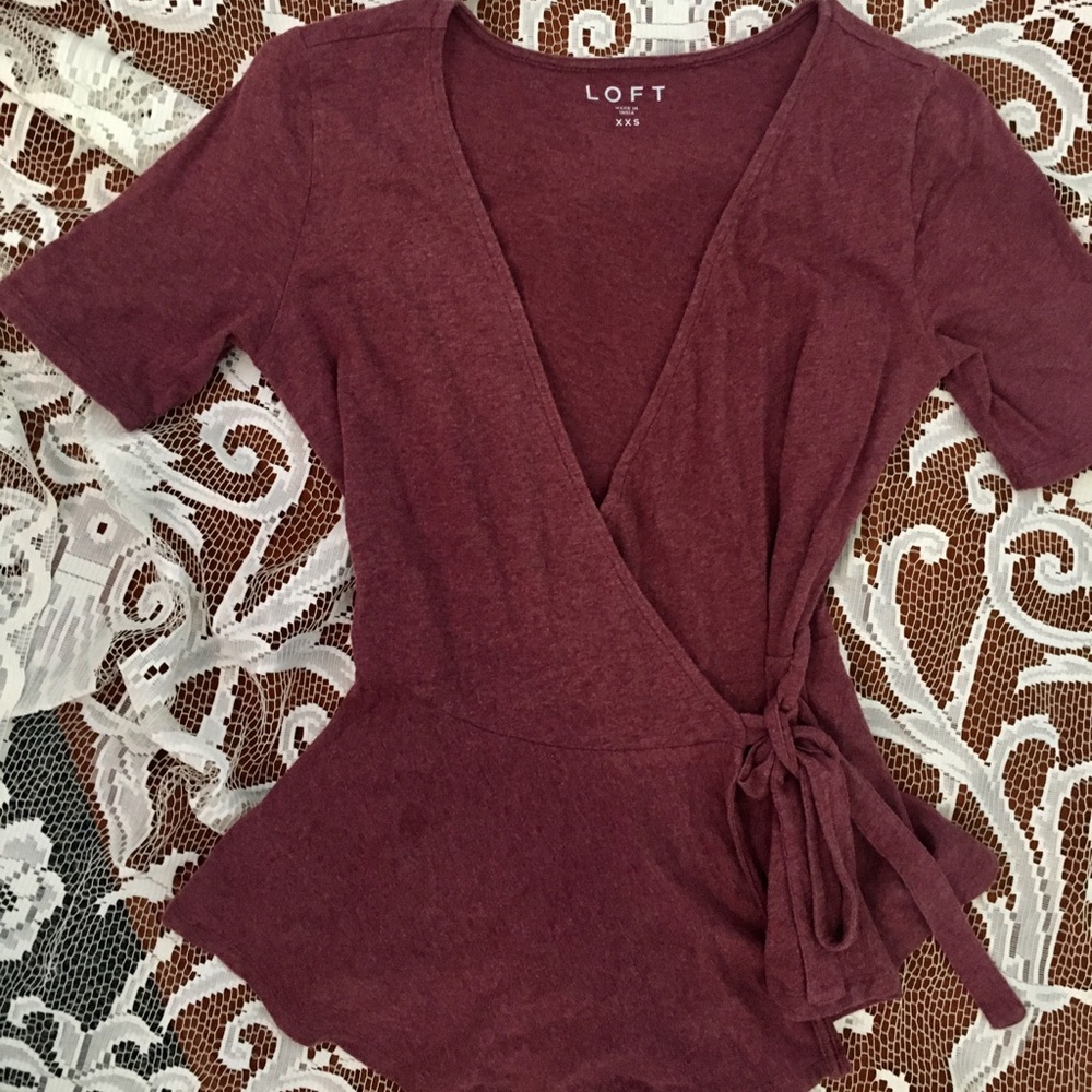 purple/pink wrap top
